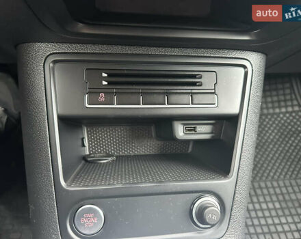 Білий Фольксваген Тігуан, об'ємом двигуна 2 л та пробігом 191 тис. км за 13500 $, фото 38 на Automoto.ua