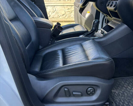 Білий Фольксваген Тігуан, об'ємом двигуна 1.98 л та пробігом 164 тис. км за 15500 $, фото 10 на Automoto.ua