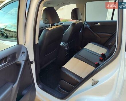 Белый Фольксваген Тигуан, объемом двигателя 2 л и пробегом 216 тыс. км за 11700 $, фото 20 на Automoto.ua