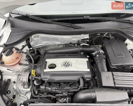 Белый Фольксваген Тигуан, объемом двигателя 2 л и пробегом 126 тыс. км за 14499 $, фото 43 на Automoto.ua