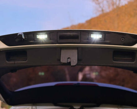 Білий Фольксваген Тігуан, об'ємом двигуна 1.97 л та пробігом 116 тис. км за 15600 $, фото 34 на Automoto.ua