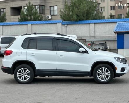 Білий Фольксваген Тігуан, об'ємом двигуна 2 л та пробігом 156 тис. км за 14990 $, фото 3 на Automoto.ua