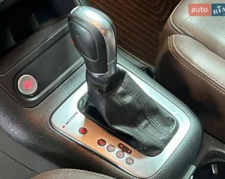 Білий Фольксваген Тігуан, об'ємом двигуна 2 л та пробігом 52 тис. км за 15700 $, фото 12 на Automoto.ua