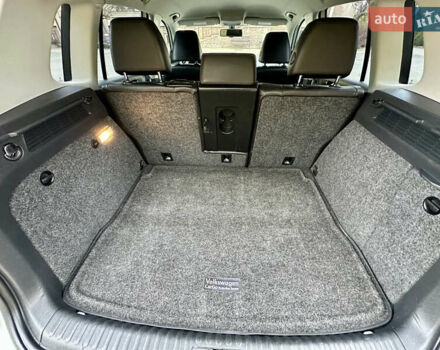 Белый Фольксваген Тигуан, объемом двигателя 2 л и пробегом 228 тыс. км за 12999 $, фото 44 на Automoto.ua