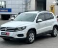 Білий Фольксваген Тігуан, об'ємом двигуна 2 л та пробігом 156 тис. км за 14990 $, фото 1 на Automoto.ua