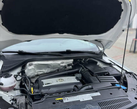 Белый Фольксваген Тигуан, объемом двигателя 1.98 л и пробегом 168 тыс. км за 12900 $, фото 53 на Automoto.ua