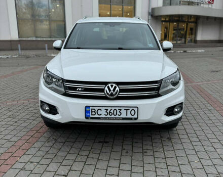 Белый Фольксваген Тигуан, объемом двигателя 1.98 л и пробегом 168 тыс. км за 12900 $, фото 2 на Automoto.ua