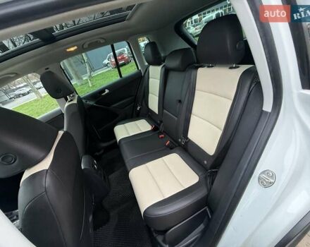 Білий Фольксваген Тігуан, об'ємом двигуна 1.98 л та пробігом 150 тис. км за 13900 $, фото 66 на Automoto.ua