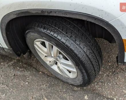 Білий Фольксваген Тігуан, об'ємом двигуна 1.98 л та пробігом 157 тис. км за 14300 $, фото 5 на Automoto.ua