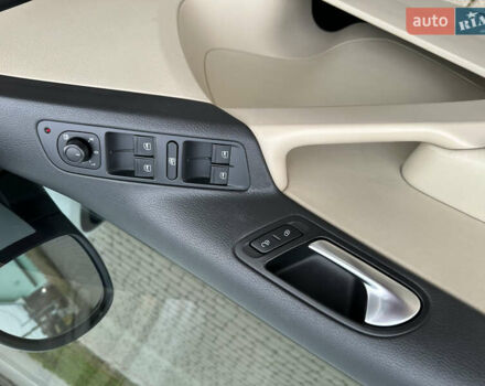 Білий Фольксваген Тігуан, об'ємом двигуна 1.98 л та пробігом 137 тис. км за 13999 $, фото 38 на Automoto.ua