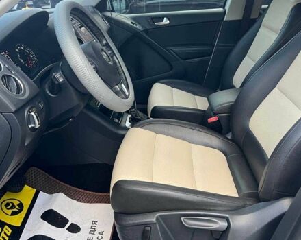 Белый Фольксваген Тигуан, объемом двигателя 2 л и пробегом 150 тыс. км за 14900 $, фото 8 на Automoto.ua