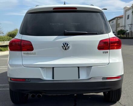 Белый Фольксваген Тигуан, объемом двигателя 2 л и пробегом 78 тыс. км за 8500 $, фото 5 на Automoto.ua