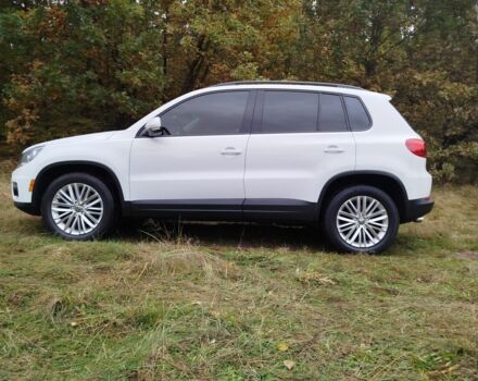 Білий Фольксваген Тігуан, об'ємом двигуна 2 л та пробігом 140 тис. км за 12200 $, фото 5 на Automoto.ua