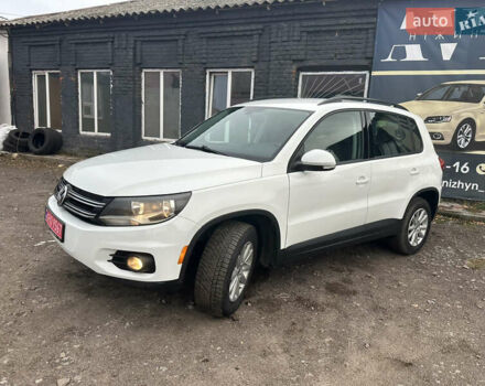 Білий Фольксваген Тігуан, об'ємом двигуна 2 л та пробігом 191 тис. км за 13500 $, фото 21 на Automoto.ua