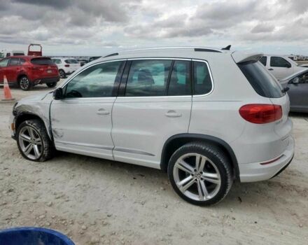 Білий Фольксваген Тігуан, об'ємом двигуна 0 л та пробігом 61 тис. км за 2000 $, фото 4 на Automoto.ua