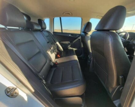 Белый Фольксваген Тигуан, объемом двигателя 2 л и пробегом 79 тыс. км за 6000 $, фото 8 на Automoto.ua