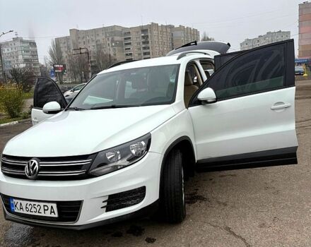 Белый Фольксваген Тигуан, объемом двигателя 2 л и пробегом 130 тыс. км за 12700 $, фото 5 на Automoto.ua