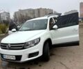 Белый Фольксваген Тигуан, объемом двигателя 2 л и пробегом 130 тыс. км за 12700 $, фото 5 на Automoto.ua