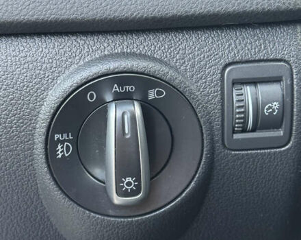 Білий Фольксваген Тігуан, об'ємом двигуна 2 л та пробігом 68 тис. км за 16500 $, фото 21 на Automoto.ua