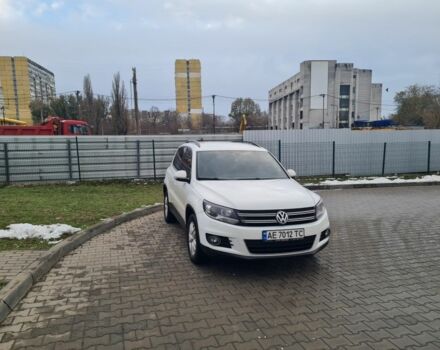 Білий Фольксваген Тігуан, об'ємом двигуна 2 л та пробігом 128 тис. км за 13800 $, фото 6 на Automoto.ua