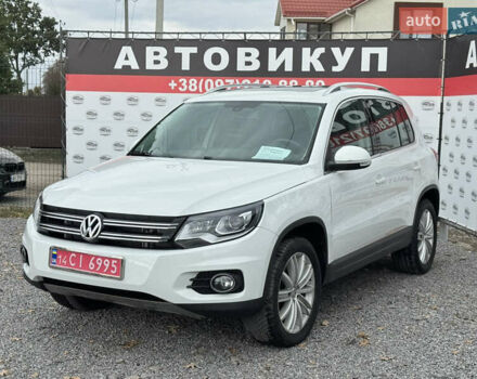 Белый Фольксваген Тигуан, объемом двигателя 2 л и пробегом 186 тыс. км за 12900 $, фото 2 на Automoto.ua