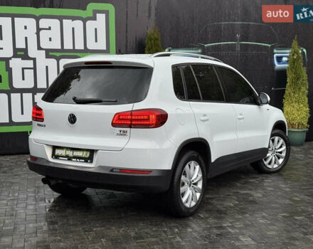 Білий Фольксваген Тігуан, об'ємом двигуна 1.4 л та пробігом 110 тис. км за 14000 $, фото 46 на Automoto.ua