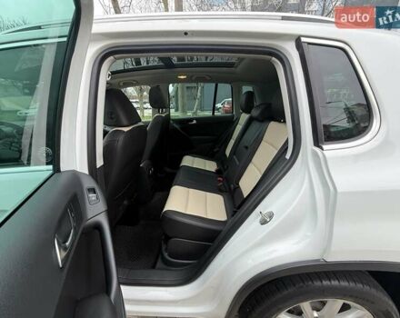 Білий Фольксваген Тігуан, об'ємом двигуна 1.98 л та пробігом 150 тис. км за 13900 $, фото 65 на Automoto.ua