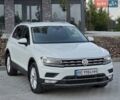 Белый Фольксваген Тигуан, объемом двигателя 2 л и пробегом 121 тыс. км за 23800 $, фото 1 на Automoto.ua