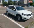 Білий Фольксваген Тігуан, об'ємом двигуна 1.98 л та пробігом 98 тис. км за 14800 $, фото 2 на Automoto.ua