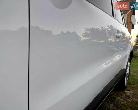 Білий Фольксваген Тігуан, об'ємом двигуна 2 л та пробігом 140 тис. км за 12300 $, фото 7 на Automoto.ua