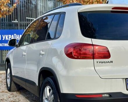 Белый Фольксваген Тигуан, объемом двигателя 2 л и пробегом 144 тыс. км за 14550 $, фото 15 на Automoto.ua