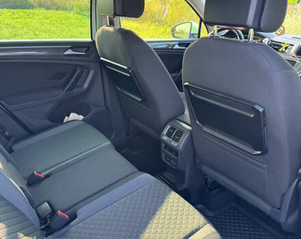 Белый Фольксваген Тигуан, объемом двигателя 1.97 л и пробегом 129 тыс. км за 26500 $, фото 14 на Automoto.ua