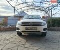 Белый Фольксваген Тигуан, объемом двигателя 2 л и пробегом 160 тыс. км за 12700 $, фото 1 на Automoto.ua