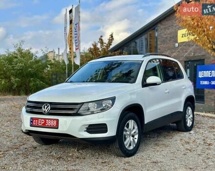 Белый Фольксваген Тигуан, объемом двигателя 2 л и пробегом 144 тыс. км за 14550 $, фото 6 на Automoto.ua