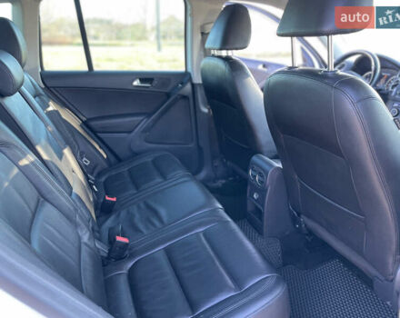 Белый Фольксваген Тигуан, объемом двигателя 2 л и пробегом 167 тыс. км за 14400 $, фото 21 на Automoto.ua