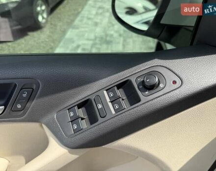 Білий Фольксваген Тігуан, об'ємом двигуна 1.98 л та пробігом 156 тис. км за 15499 $, фото 25 на Automoto.ua