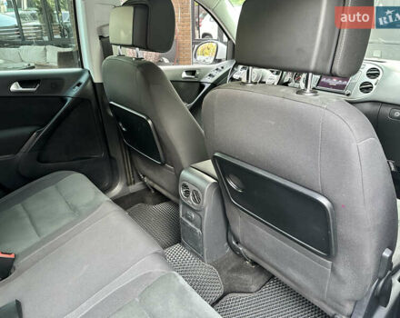 Білий Фольксваген Тігуан, об'ємом двигуна 1.4 л та пробігом 110 тис. км за 14000 $, фото 39 на Automoto.ua