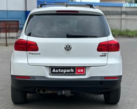 Білий Фольксваген Тігуан, об'ємом двигуна 2 л та пробігом 156 тис. км за 14990 $, фото 5 на Automoto.ua