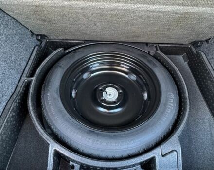 Белый Фольксваген Тигуан, объемом двигателя 2 л и пробегом 132 тыс. км за 13900 $, фото 6 на Automoto.ua