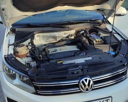 Белый Фольксваген Тигуан, объемом двигателя 1.98 л и пробегом 268 тыс. км за 13300 $, фото 28 на Automoto.ua