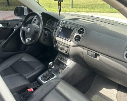 Белый Фольксваген Тигуан, объемом двигателя 1.98 л и пробегом 223 тыс. км за 14400 $, фото 12 на Automoto.ua