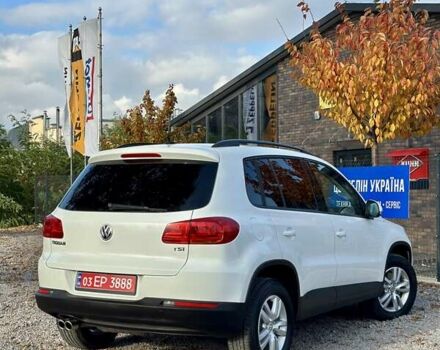 Белый Фольксваген Тигуан, объемом двигателя 2 л и пробегом 144 тыс. км за 14550 $, фото 20 на Automoto.ua