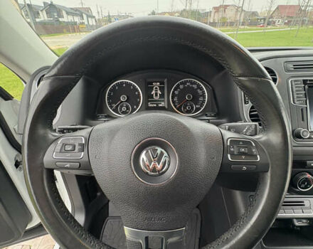 Белый Фольксваген Тигуан, объемом двигателя 2 л и пробегом 126 тыс. км за 14499 $, фото 41 на Automoto.ua