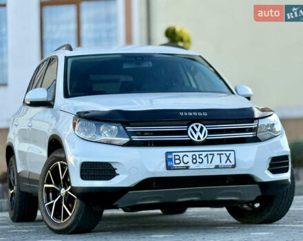 Белый Фольксваген Тигуан, объемом двигателя 1.98 л и пробегом 118 тыс. км за 11750 $, фото 2 на Automoto.ua