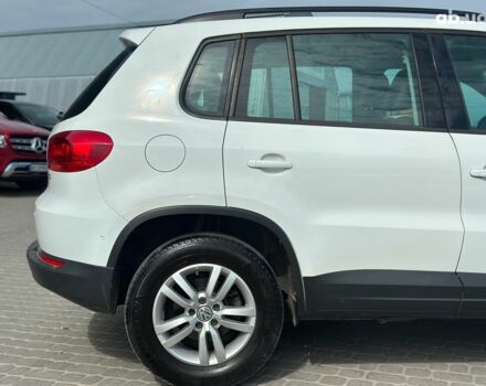 Белый Фольксваген Тигуан, объемом двигателя 2 л и пробегом 152 тыс. км за 15290 $, фото 8 на Automoto.ua