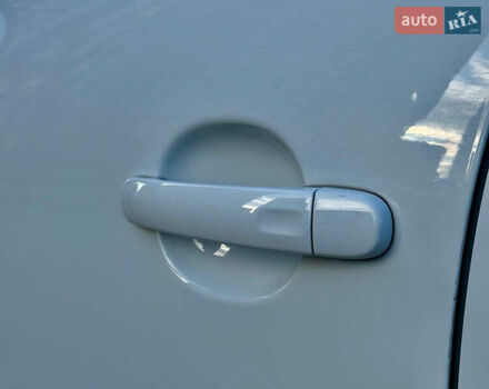 Білий Фольксваген Тігуан, об'ємом двигуна 2 л та пробігом 137 тис. км за 13800 $, фото 17 на Automoto.ua