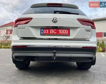 Білий Фольксваген Тігуан, об'ємом двигуна 2 л та пробігом 248 тис. км за 21500 $, фото 22 на Automoto.ua