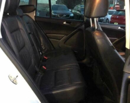 Белый Фольксваген Тигуан, объемом двигателя 2 л и пробегом 70 тыс. км за 7000 $, фото 8 на Automoto.ua