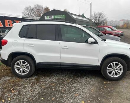 Белый Фольксваген Тигуан, объемом двигателя 2 л и пробегом 123 тыс. км за 13000 $, фото 1 на Automoto.ua