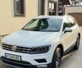 Белый Фольксваген Тигуан, объемом двигателя 1.97 л и пробегом 245 тыс. км за 22000 $, фото 1 на Automoto.ua